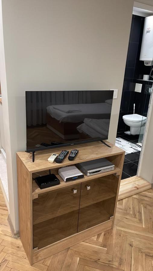Ivet Guest Rooms Warna Exterior foto
